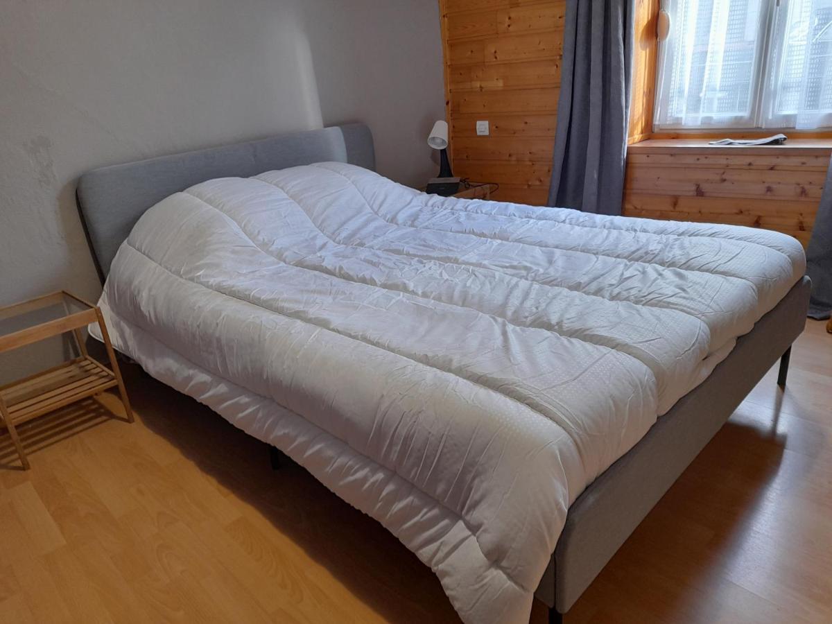 Agreable Appartement De 48 M² En Rdc Ла-Бурбуль Экстерьер фото